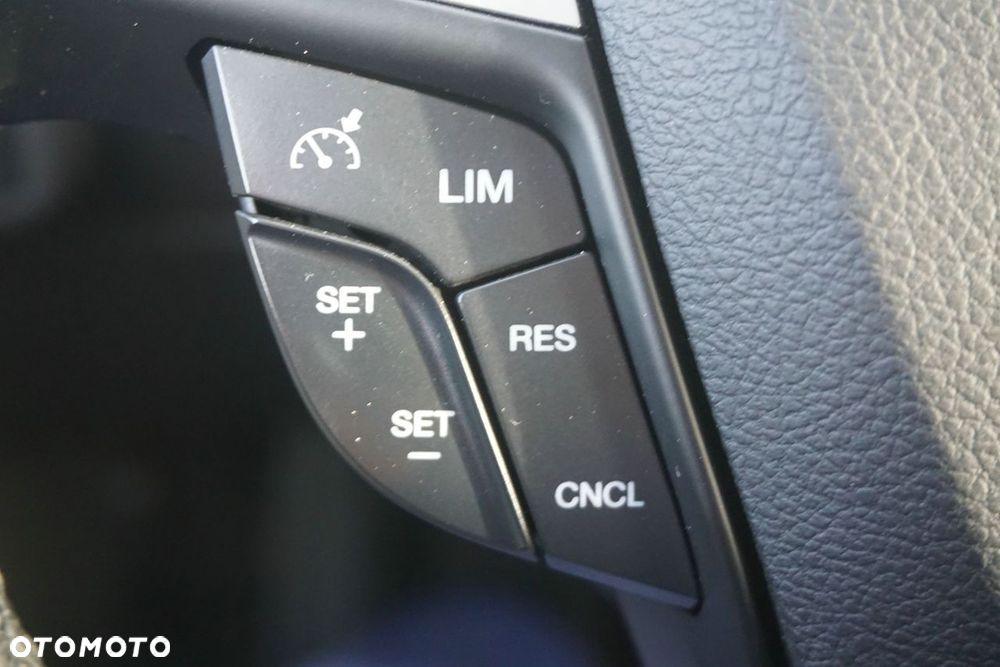 Ford Mondeo 2.0 TDCi Titanium - 14