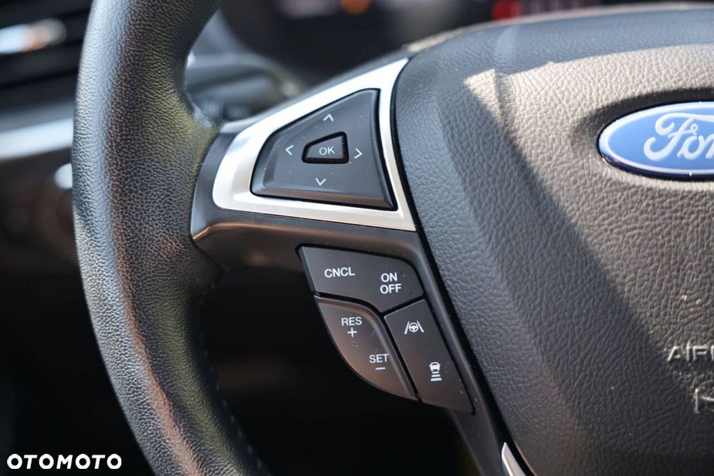 Ford Edge - 23