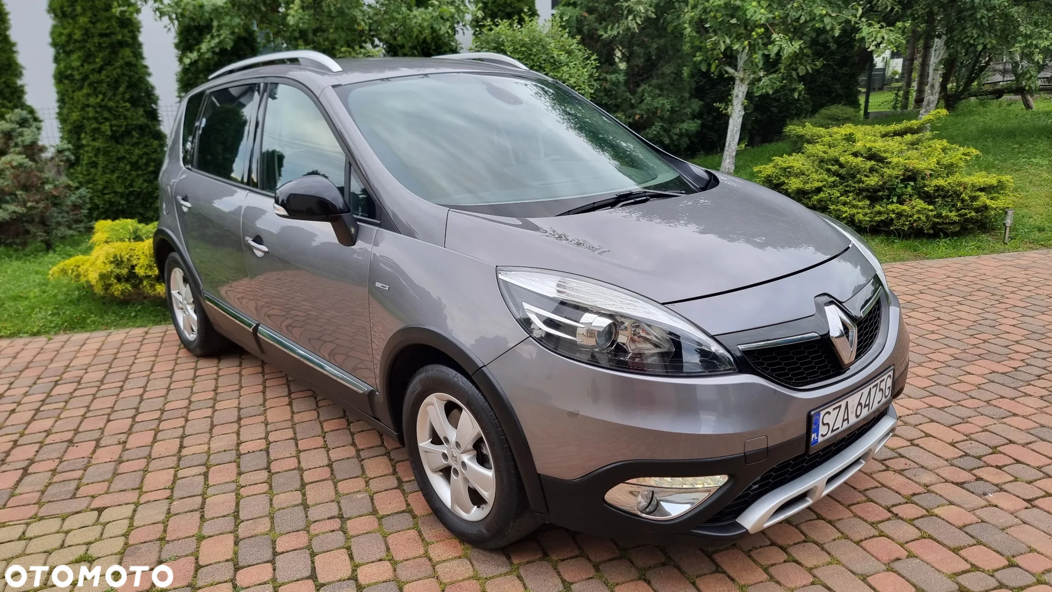 Renault Scenic Xmod 1.5 dCi Bose EDition - 16