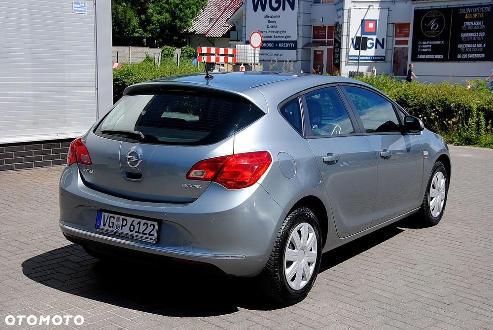 Opel Astra 1.4 Turbo Innovation - 5