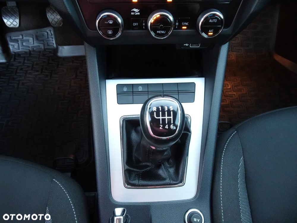 Skoda Octavia 1.5 TSI GPF ACT Ambition - 37
