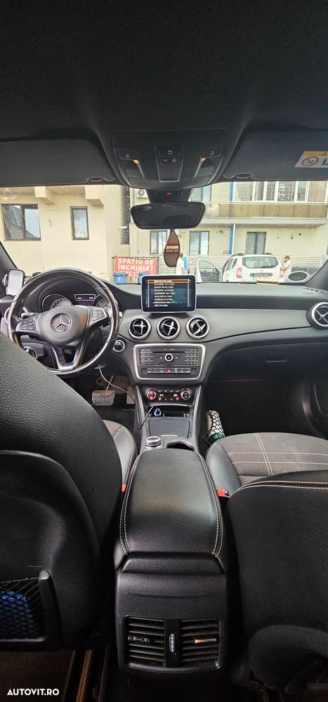 Mercedes-Benz CLA 200 CDI 7G-DCT StreetStyle - 15