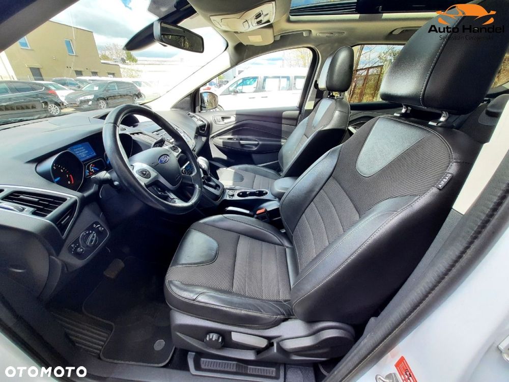 Ford Kuga 1.5 EcoBoost 4x4 Titanium - 35