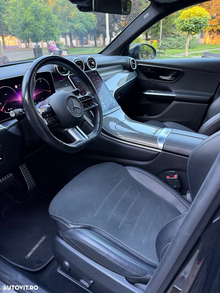 Mercedes-Benz GLC 300 d 4MATIC MHEV - 12