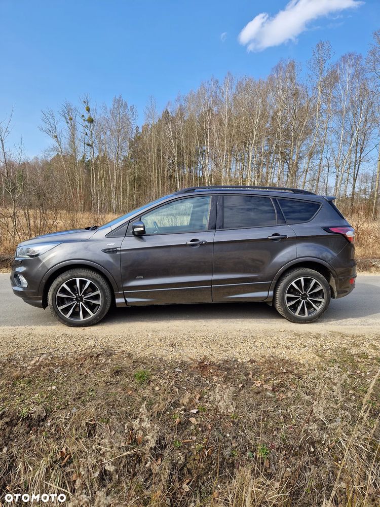 Ford Kuga 2.0 TDCi 4x4 ST-Line - 12