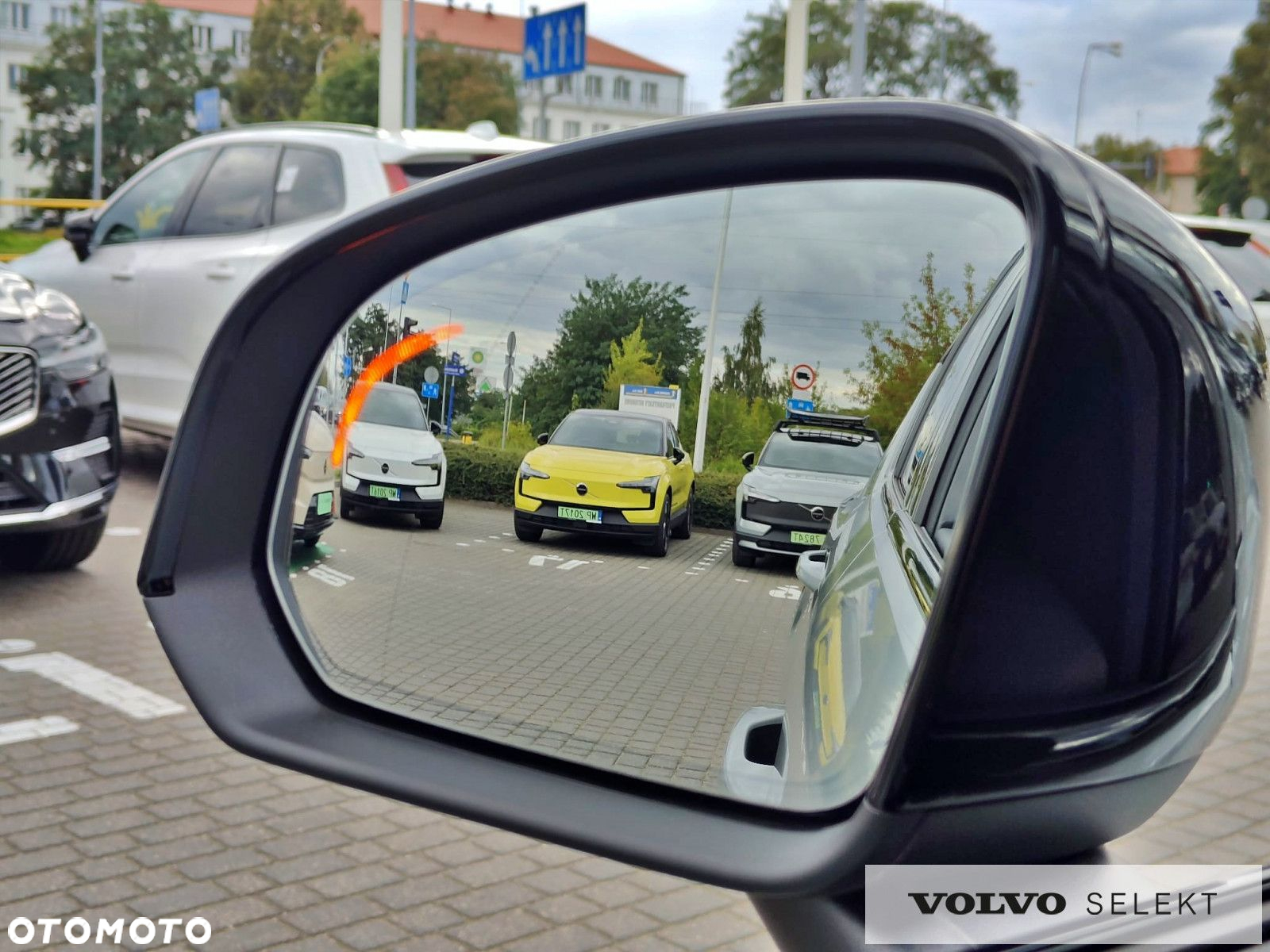 Volvo XC 40 - 32