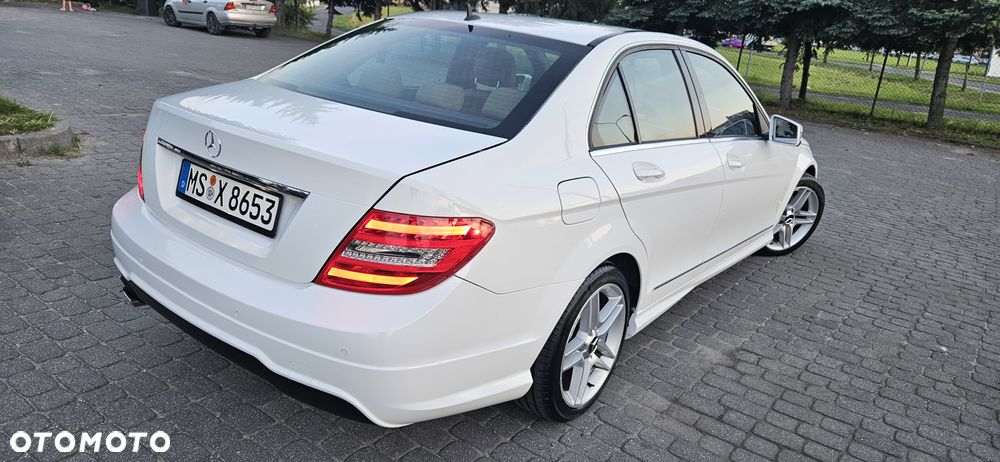 Mercedes-Benz Klasa C - 16