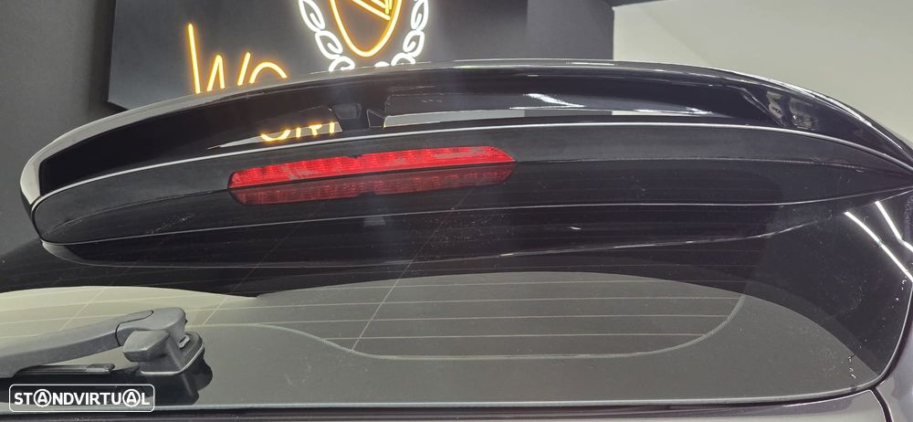 BMW 320 d Auto Pack M - 31