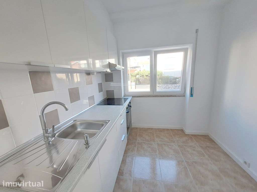 Apartamento T4 - Cruz de Pau - Grande imagem: 4/26