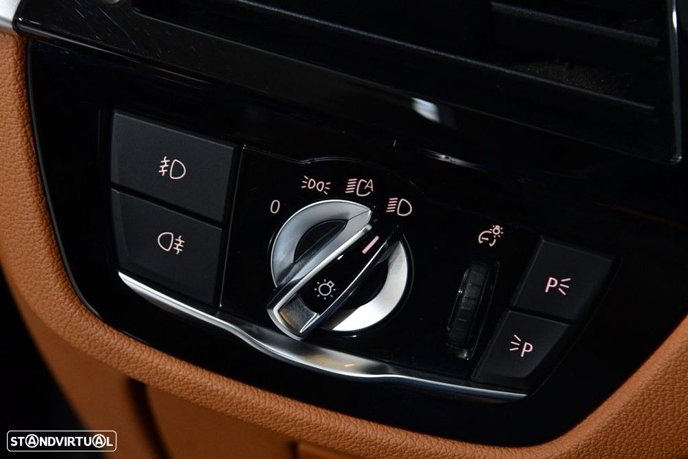 BMW 520 d Line Luxury Auto - 25