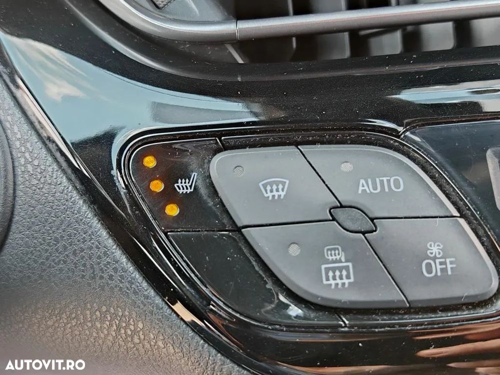Toyota C-HR Hybrid Team Deutschland - 16