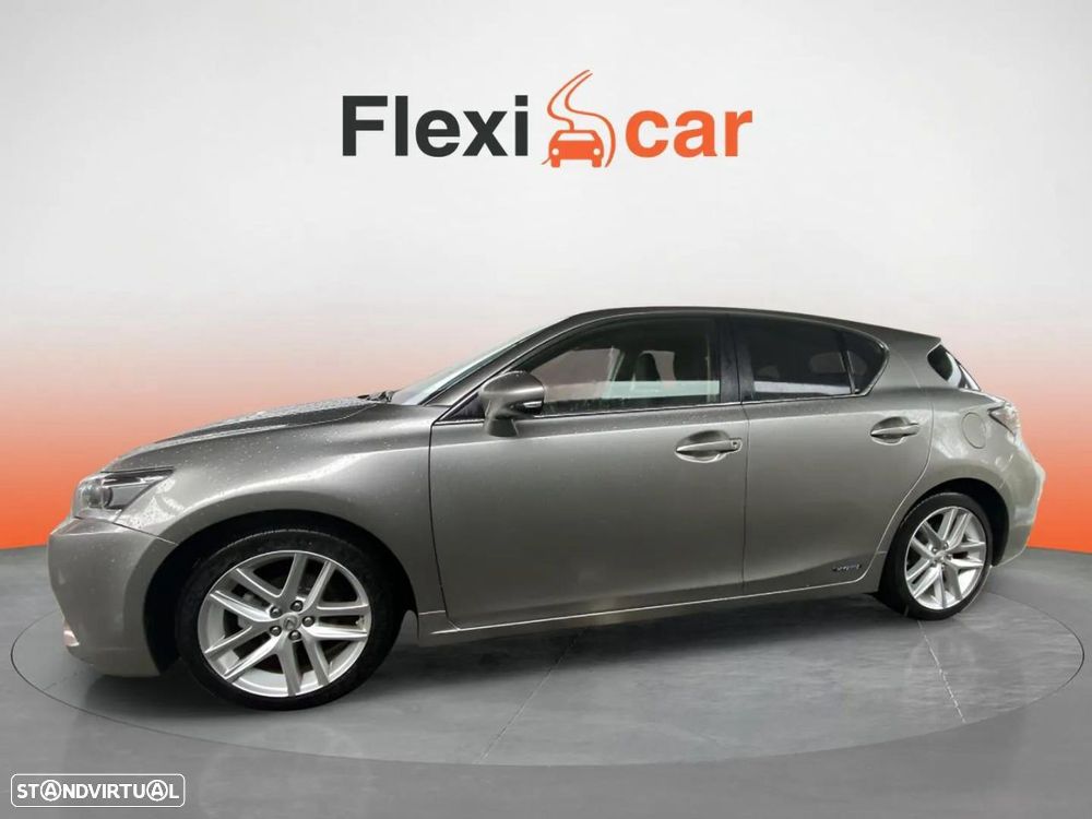 Lexus CT 200h - 4