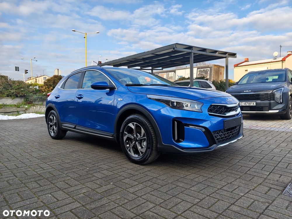 Kia XCeed 1.5 T-GDI M - 10