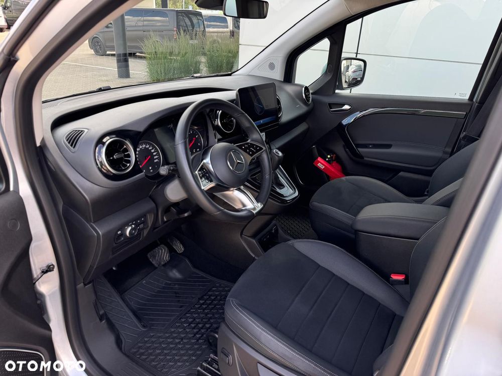 Mercedes-Benz Klasa T 180 d Style - 13