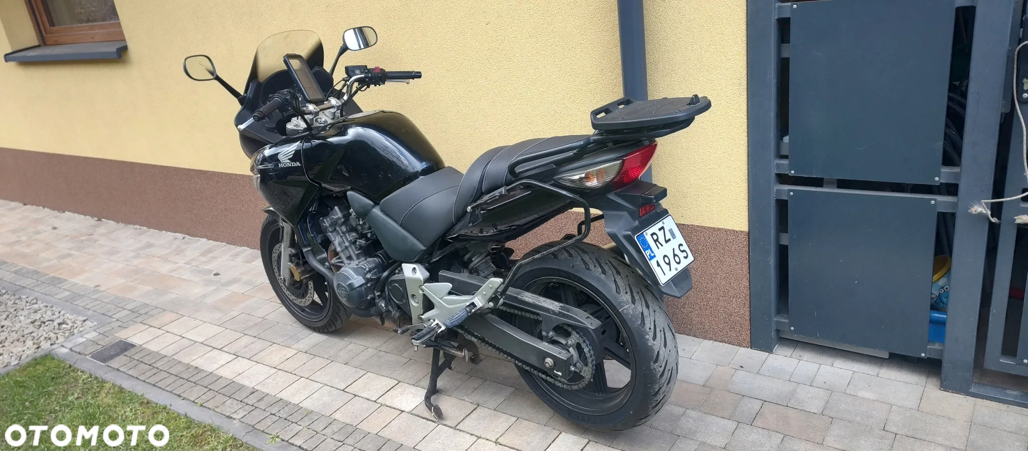 Honda CBF - 16