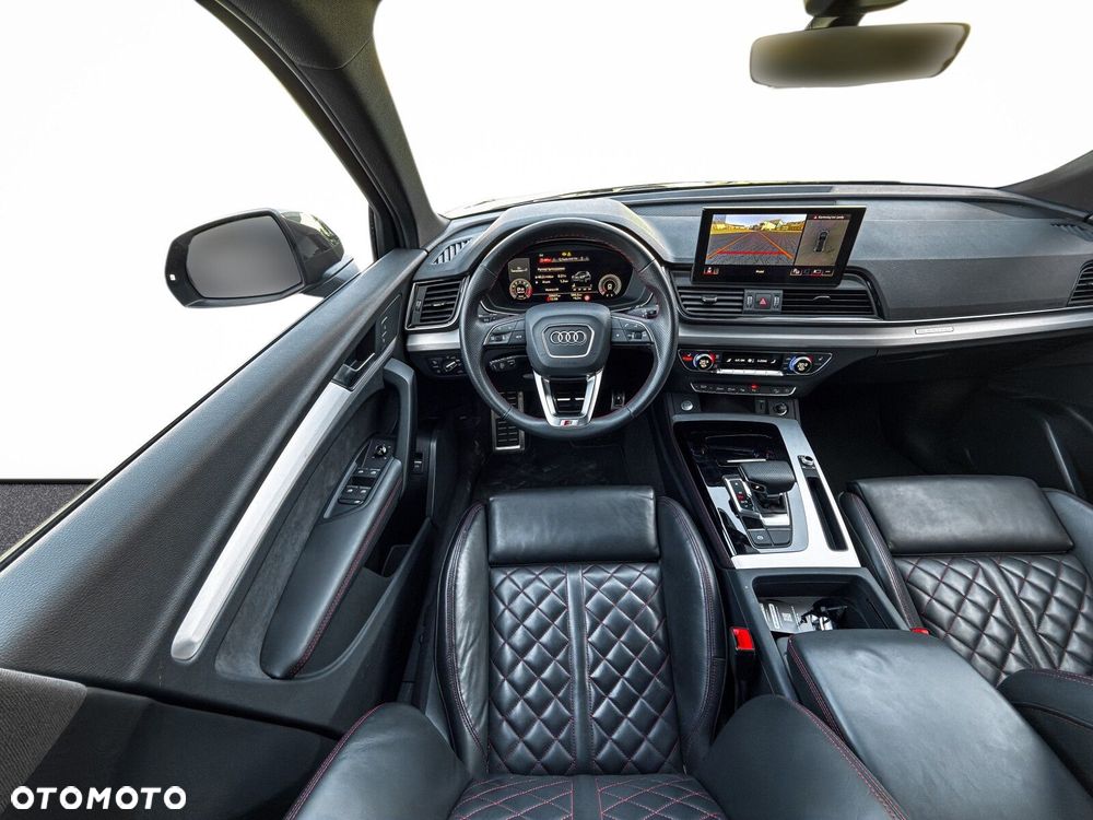 Audi Q5 Sportback - 11