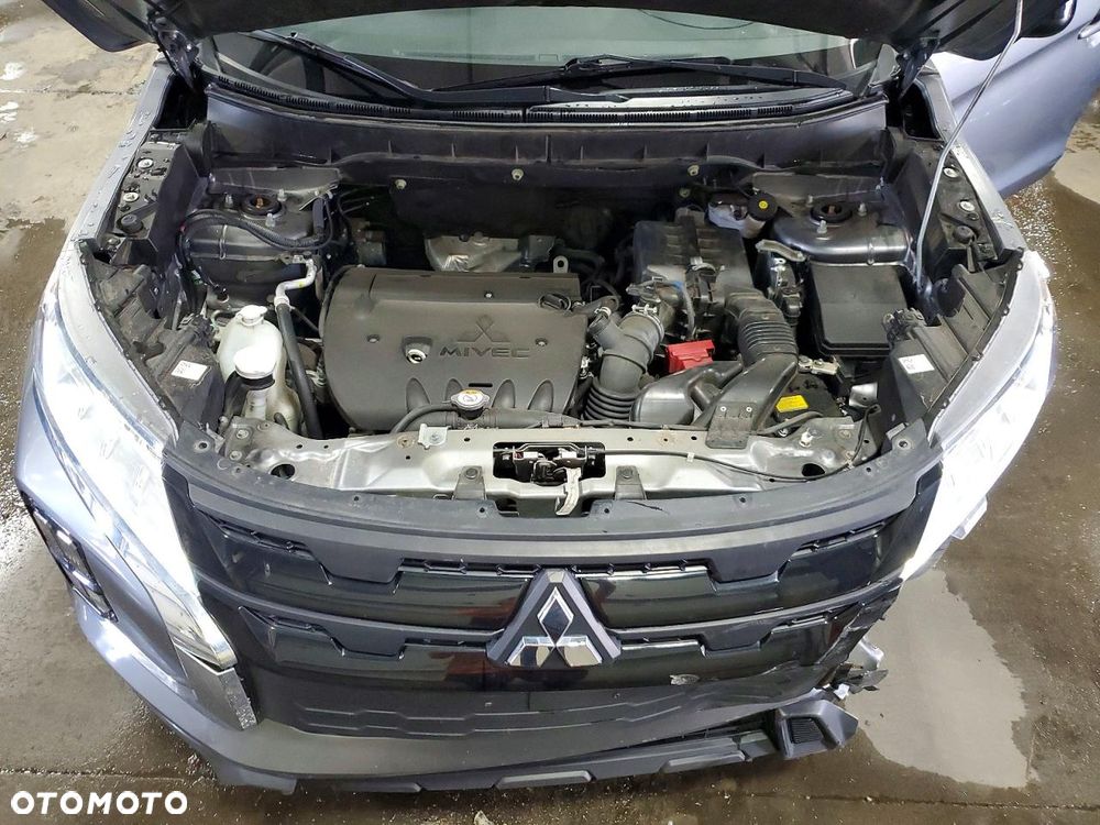 Mitsubishi ASX - 9