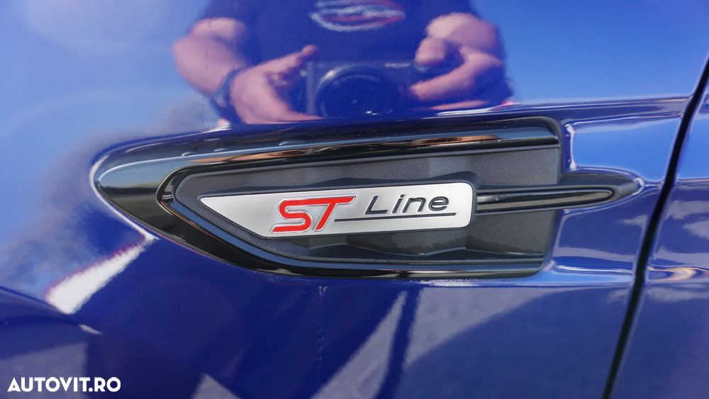 Ford Kuga 1.5 EcoBoost 2x4 ST-Line - 33