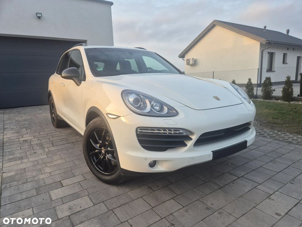 Porsche Cayenne - 2