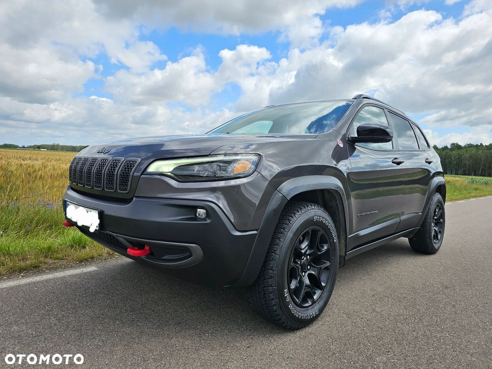Jeep Cherokee - 12