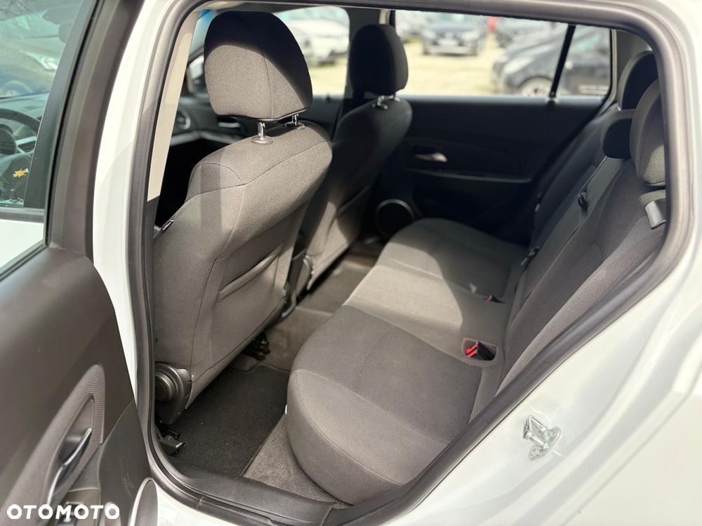 Chevrolet Cruze 1.4 T LT - 9