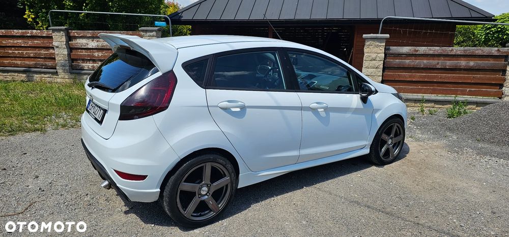 Ford Fiesta 1.4 TDCI - 4