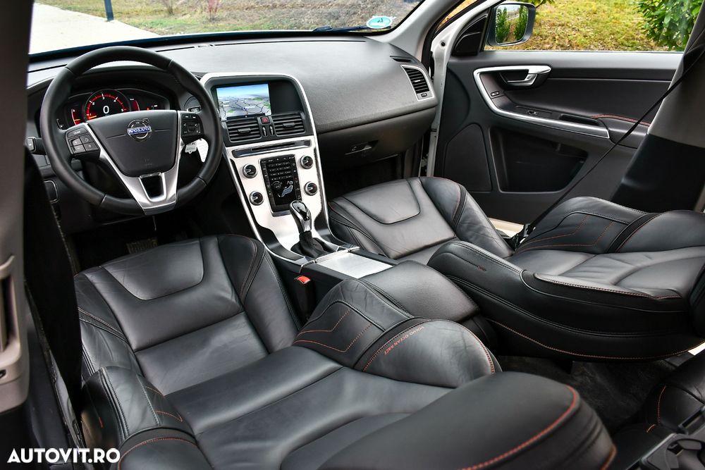 Volvo XC 60 D4 AWD Ocean Race - 15
