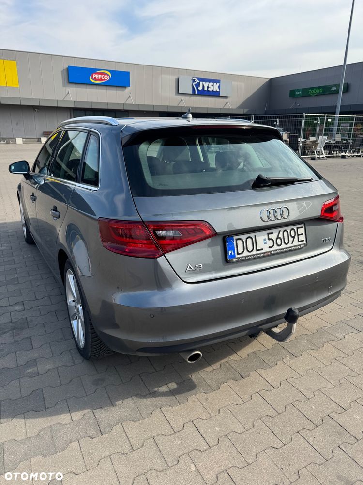 Audi A3 Sportback - 3