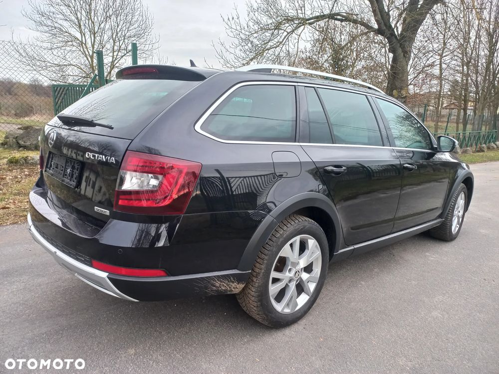 Skoda Octavia 2.0 TSI 4x4 DSG Scout - 6