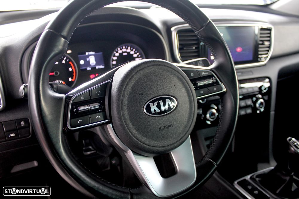 Kia Sportage - 12