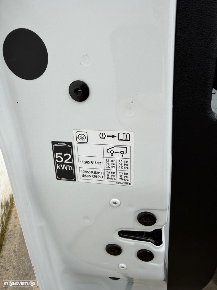 Renault Zoe (c/ Bateria) Limited 50 - 18