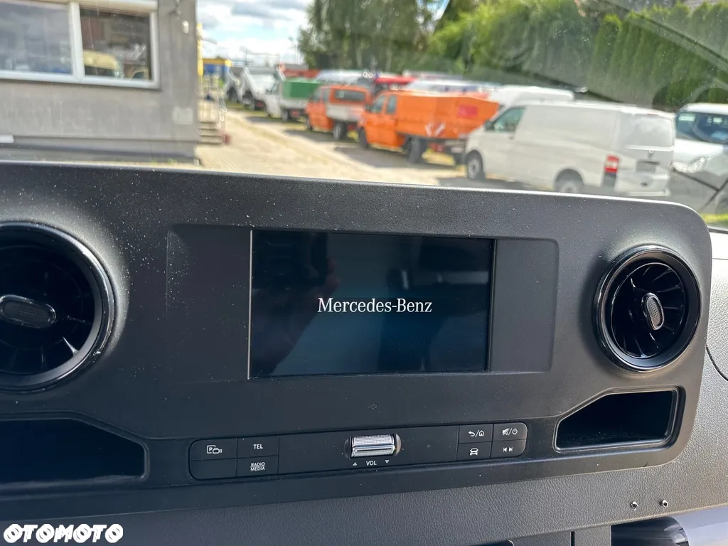 Mercedes-Benz SPRINTER 319 CDI 4X4 KAMPER WARSZTAT - 7