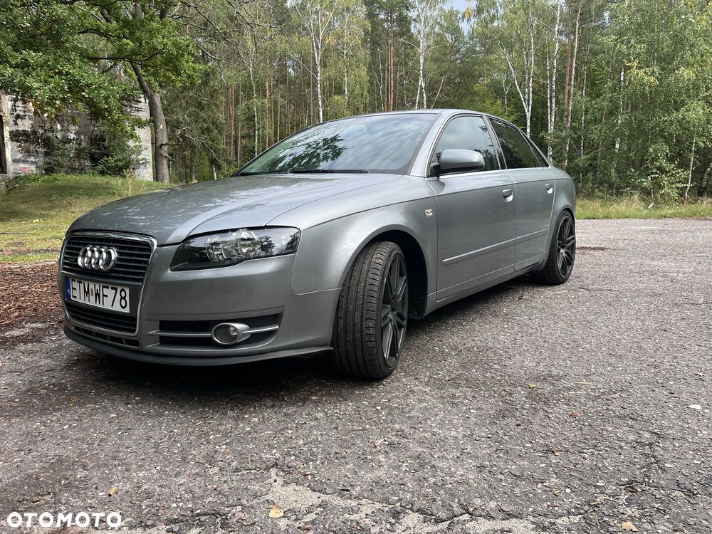 Audi A4 Limousine - 3