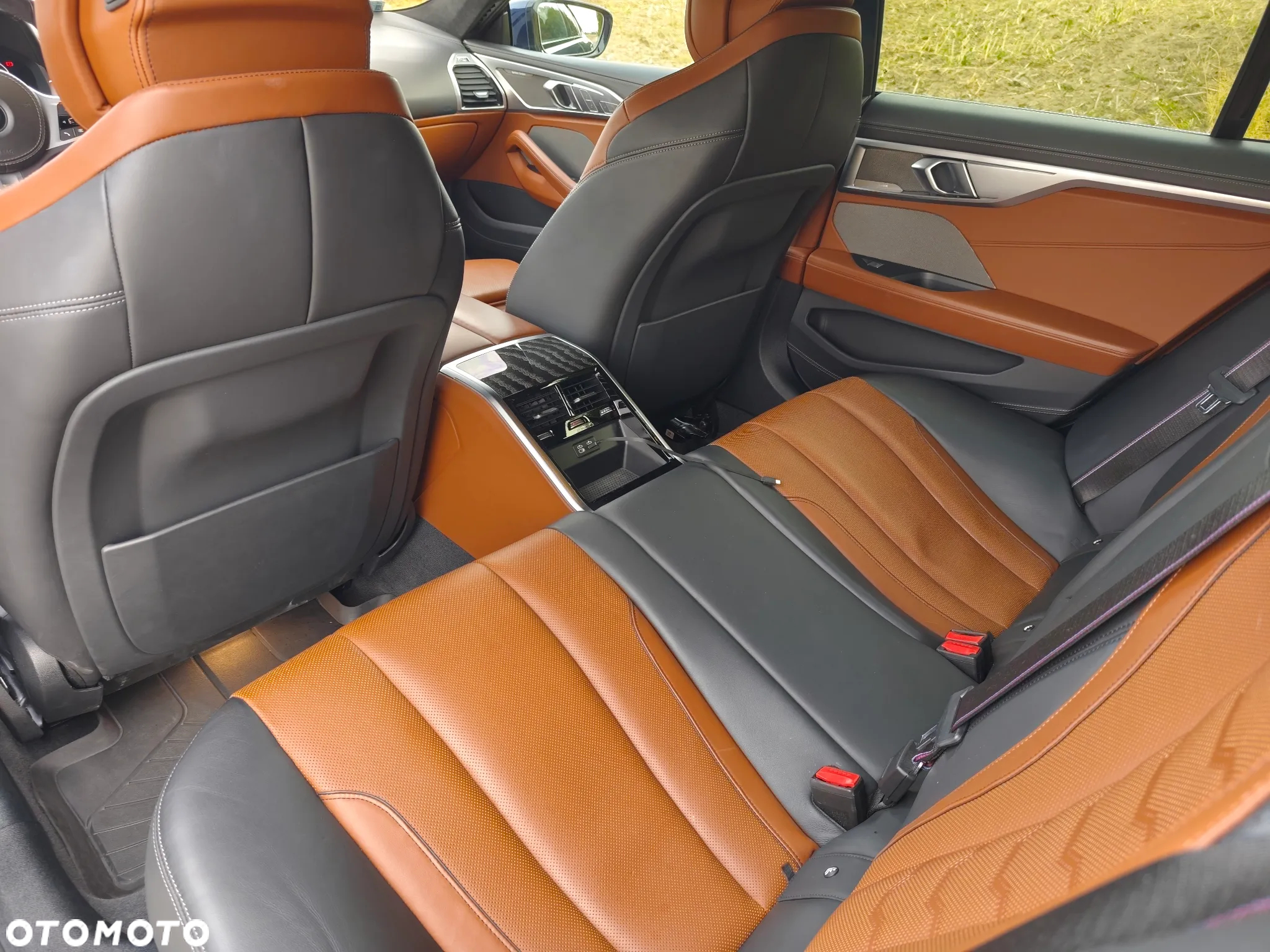 BMW Seria 8 - 17