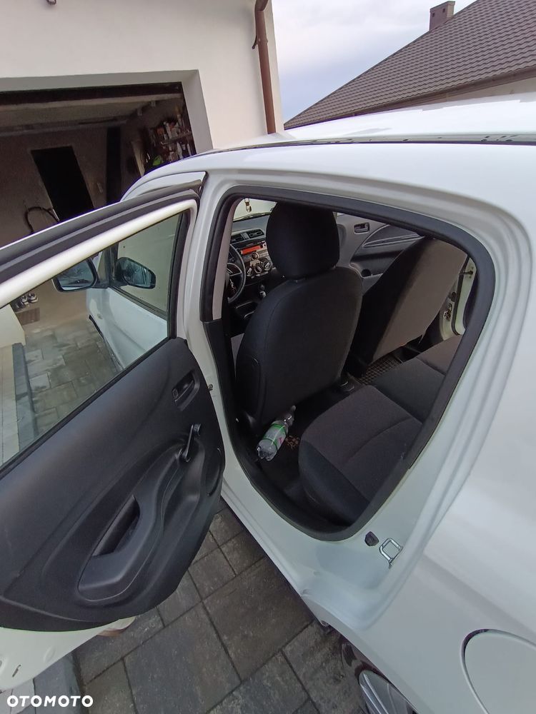 Mitsubishi Space Star - 6