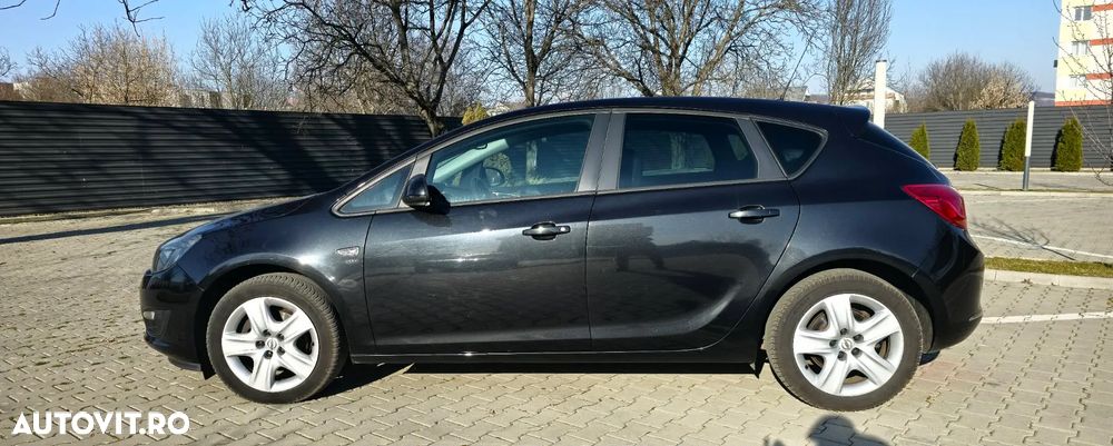 Opel Astra 1.7 CDTI DPF ENERGY - 12