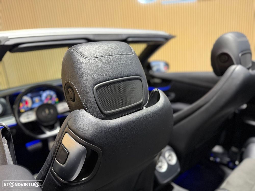 Mercedes-Benz E 220 d Cabrio 9G-Tronic AMG Line - 43