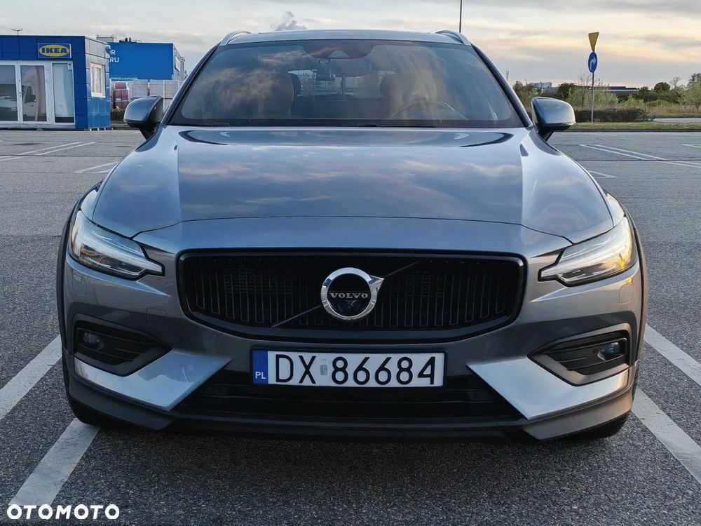 Volvo V60 Cross Country T5 AWD Geartronic Pro - 2