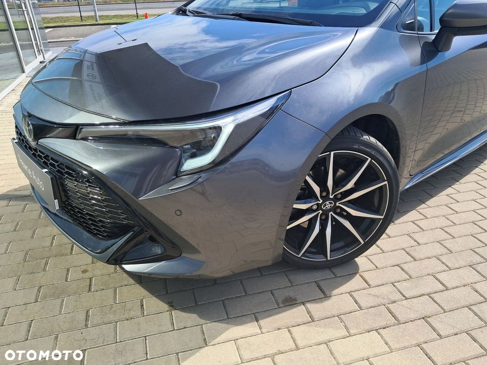 Toyota Corolla 2.0 Hybrid GR Sport Dynamic - 21