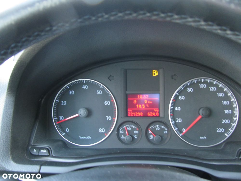 Volkswagen Golf 1.4 Tour Edition - 34