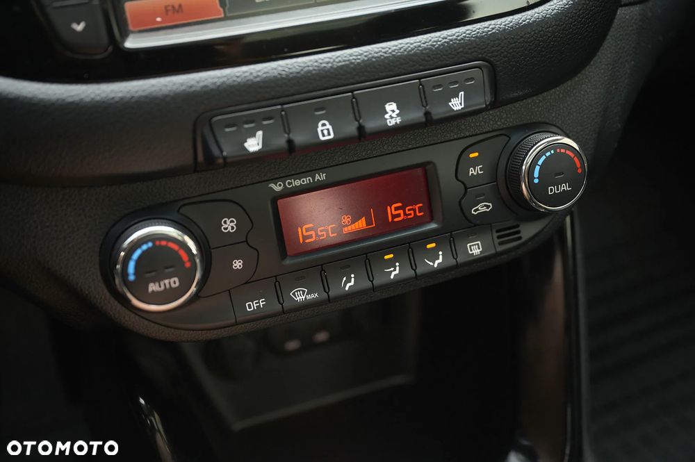 Kia Ceed 1.6 CRDi 128 Platinum Edition - 36