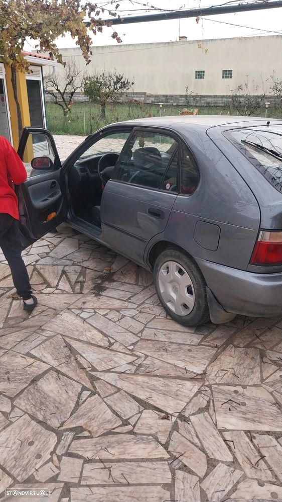 Toyota Corolla Liftback 1.3 - 3