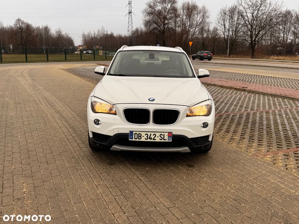 BMW X1 xDrive18d Sport Line - 3