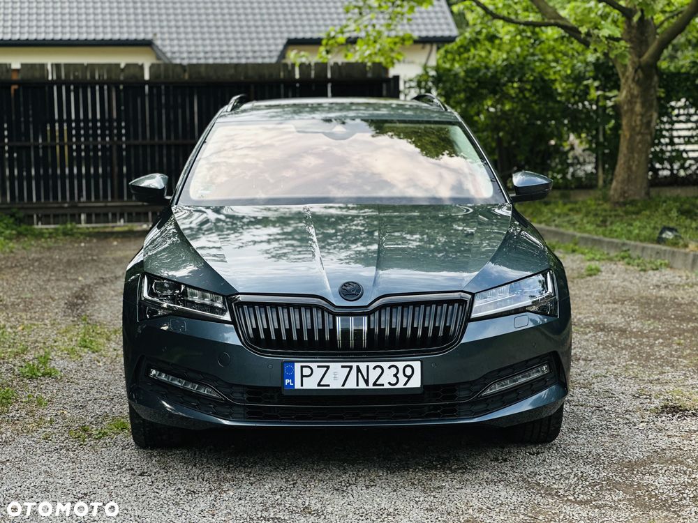 Skoda Superb 2.0 TDI DSG Premium Edition - 3