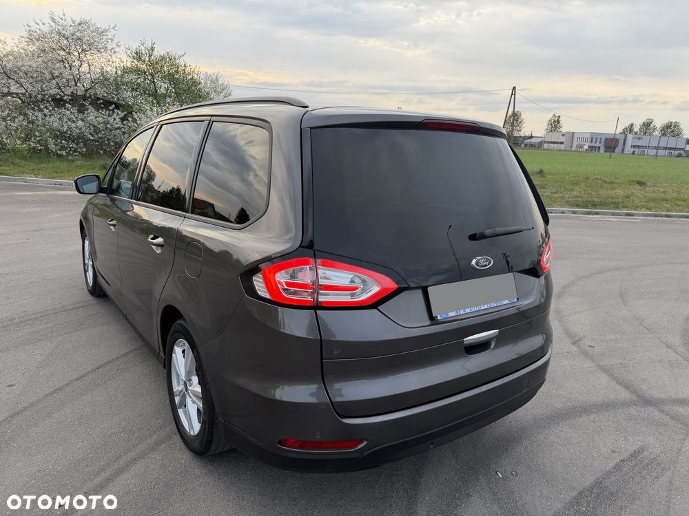 Ford Galaxy - 22