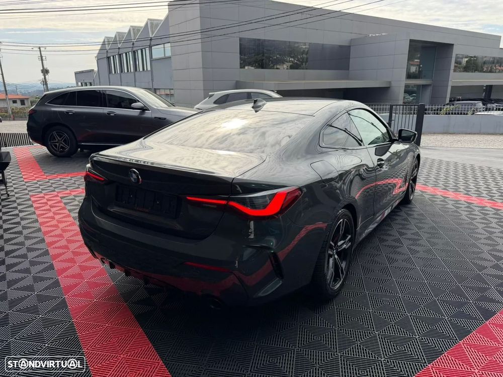 BMW 420 d Pack Desportivo M Auto - 4