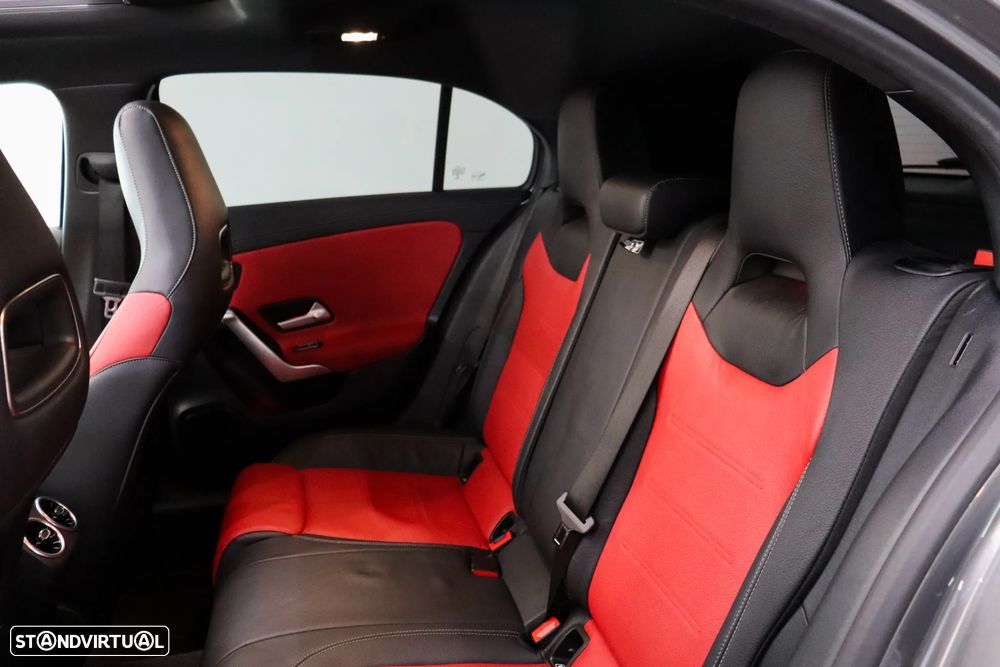 Mercedes-Benz A 45 AMG 4Matic+ Speedshift DCT 8G - 36