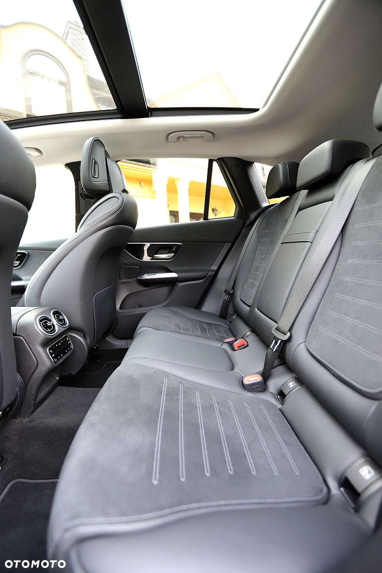 Mercedes-Benz GLC 300 4-Matic - 13