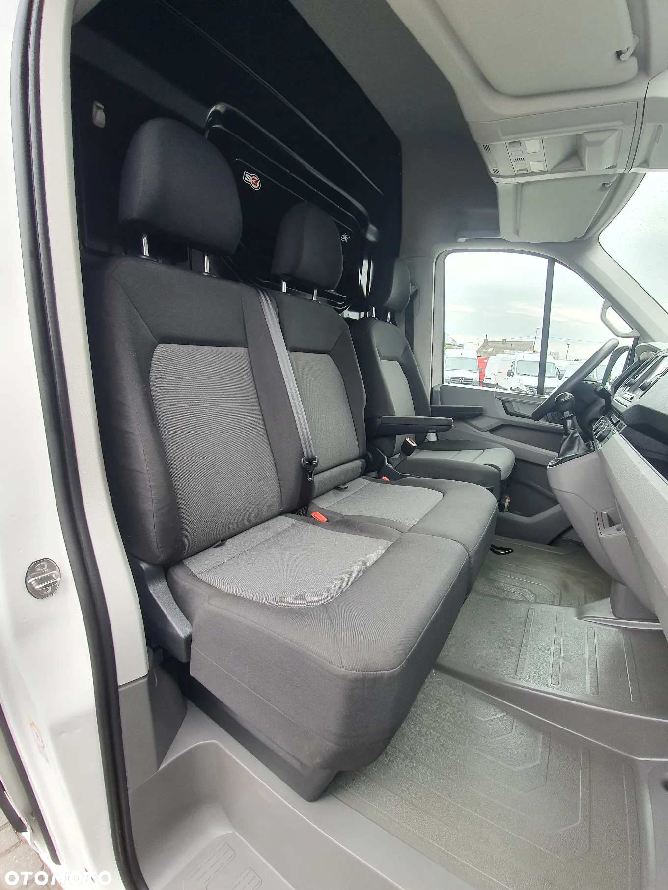 Volkswagen CRAFTER - 17