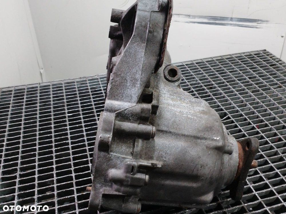 REDUKTOR SKRZYNI BIEGÓW BMW F10 27108643150   ATC35L 2.0 D - 4